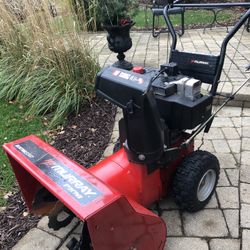 2  Stage Gas Snowblower. Runs Good. Moving 
