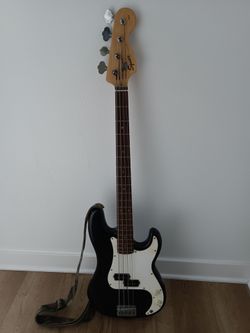 Squier Bass Electric Bass Guitar