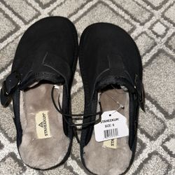 Staheekum Slippers Size 5 New 