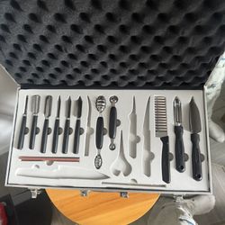 set of carving knives