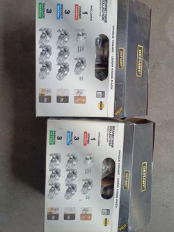 Door lock 5 boxes available now $40;each box firm price