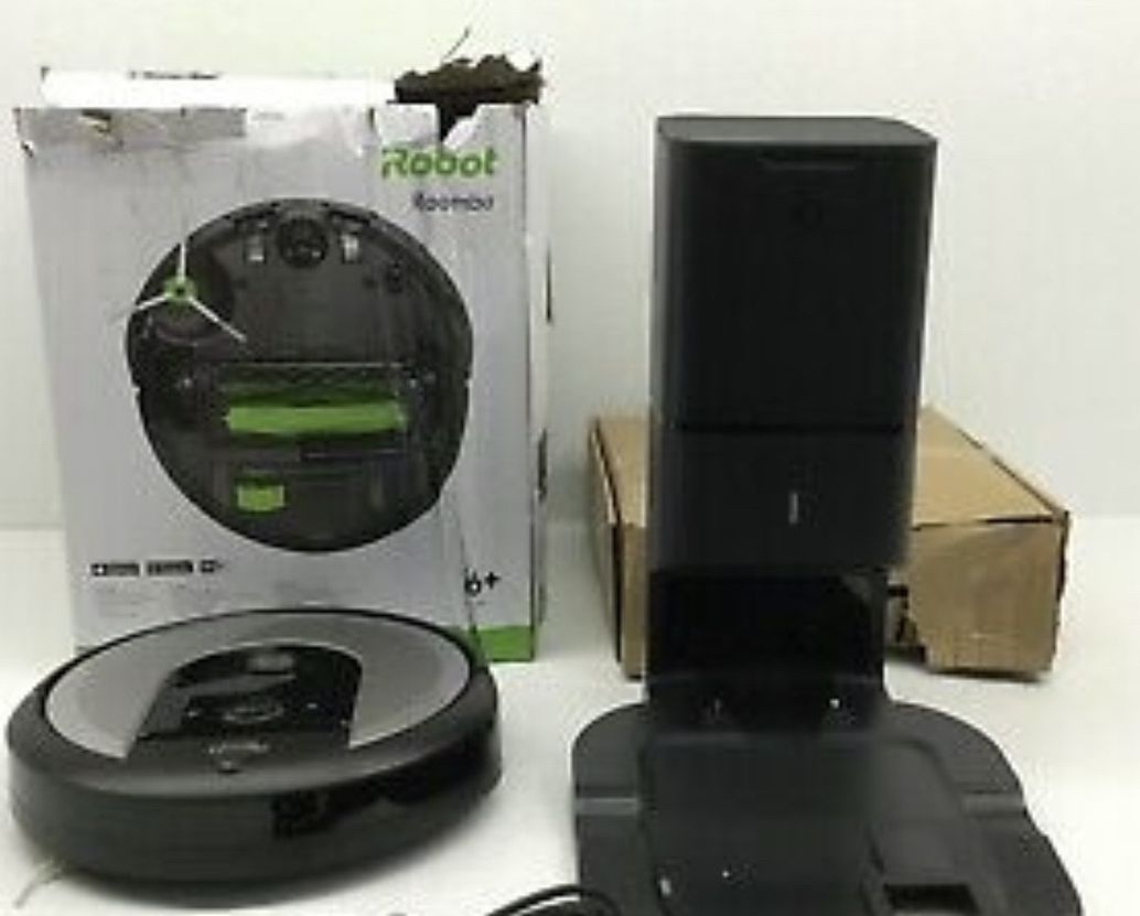 IRobot Roomba i6+ Robotic WiFi Self Empties Vacuum Like New Excellent Working Condition Barley Used