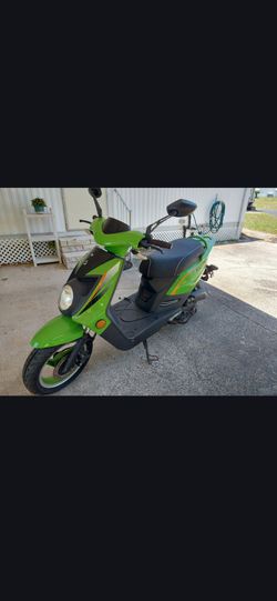Bintelli Flash Scooter