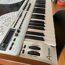 Arturia 49 Analog Experice Midi Keyboard 