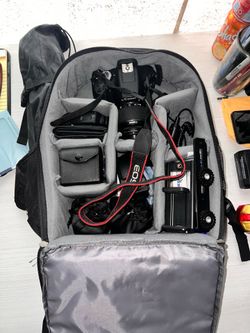 Canon Eos Rebel T7 (Best offer)