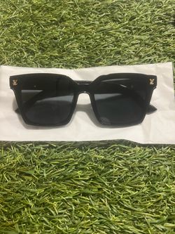 Louis Vuitton Black Square Sunglasses
