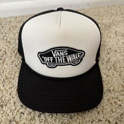 Vans “Off the Wall” Black and White Hat