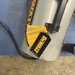 Dewalt 10/7 Kw Forced Air Electric Heater