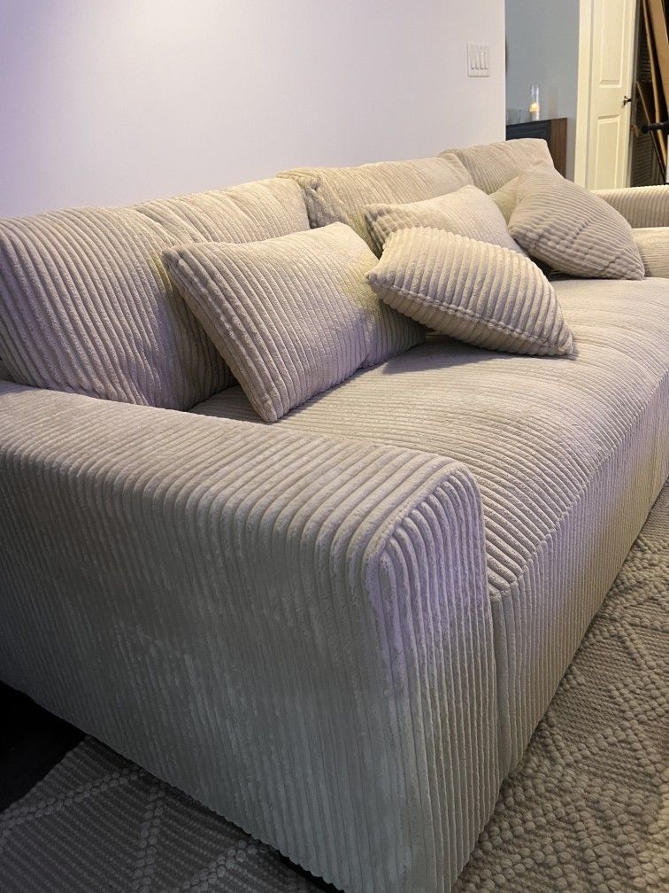 New In Box Sectional Sofa / Couch