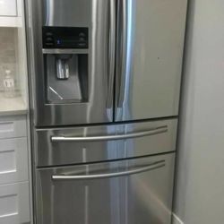 Samsung  Refrigerator 