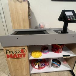 Melisa & Doug Grocery Store