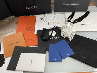 GUCCI LOUIS VUITTON HERMES CHANEL 12 Lot Of Gift Bags for Sale in Queens,  NY - OfferUp