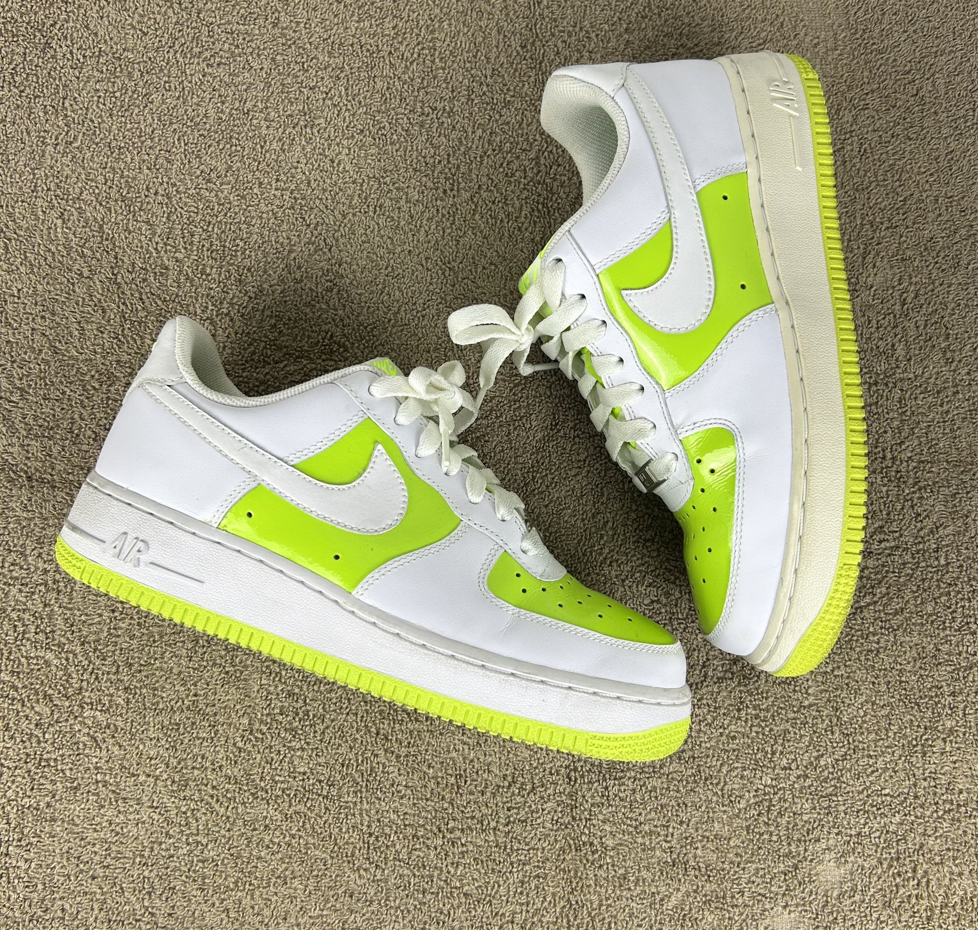 Women’s Air Force 1’s (White And lime Green)