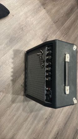 Fender Frontman 15 G Guitar Amplifier