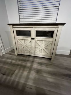 Ashley Hutch/ TV Stand