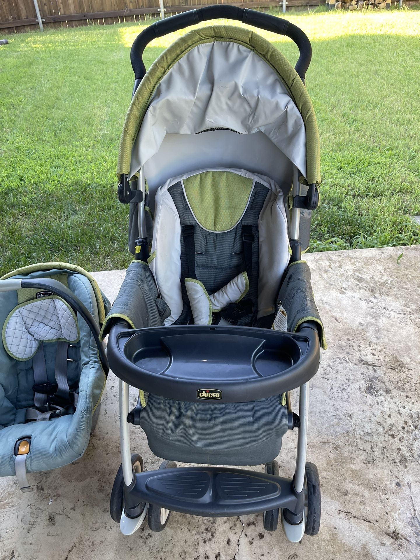 Graco Baby Stroller And Car seat Set