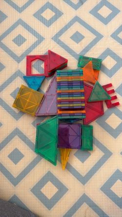 Magnetic Tiles Building Set