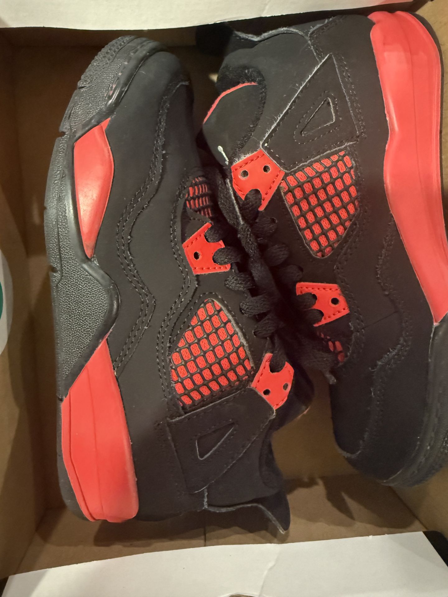 Jordan 4 Red Thunder Size 13C PS Slightly Used 