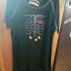 Halloween Night Gown And Socks 10/4