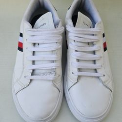 Tommy Hillfiger White Used Sneakers Original 