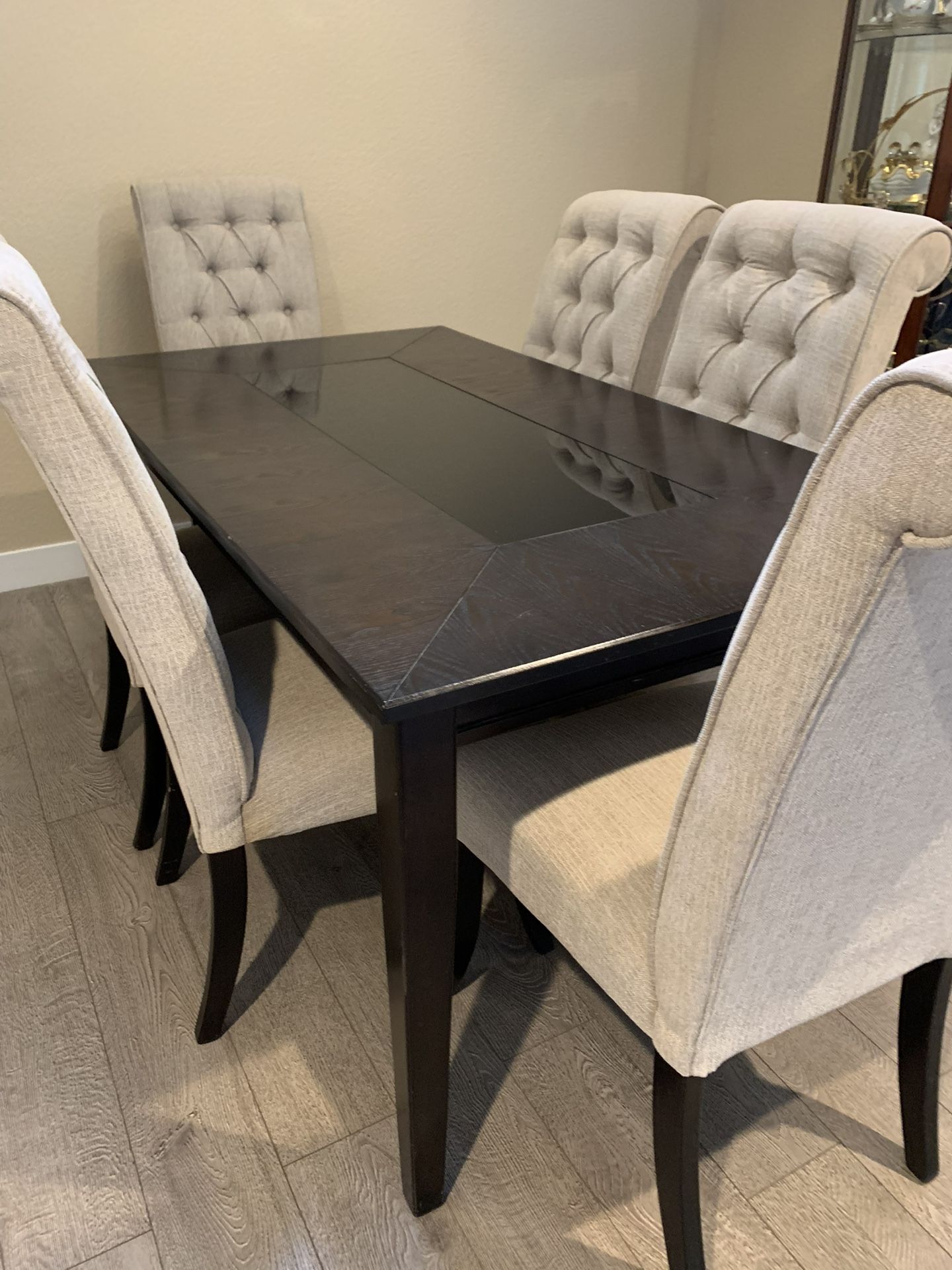 Dining Table With Chairs 