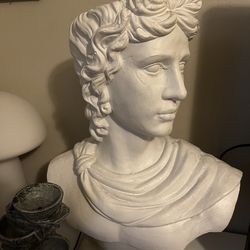 greek head statue