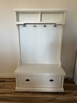 Farmhouse Furniture 