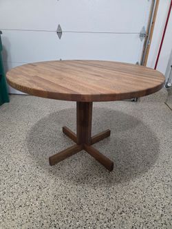 Solid oak wood table