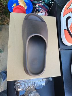 Yeezy slide