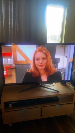 Samsung HD TV NEW