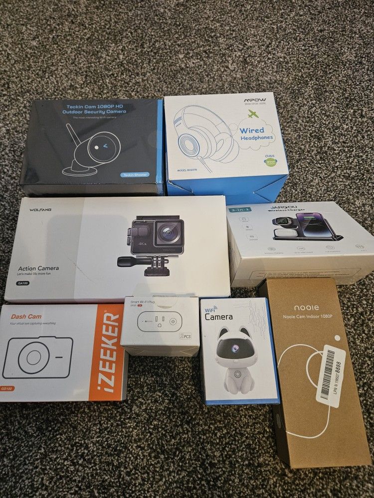 8 Item Lot Of Electronics. See Pics