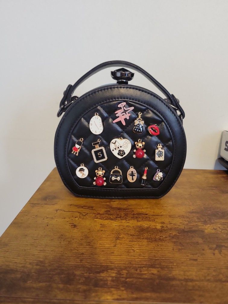Handbag