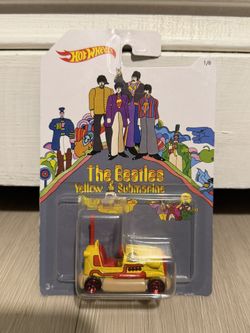 Hot Wheels The Beatles Yellow Submarine Bump Around