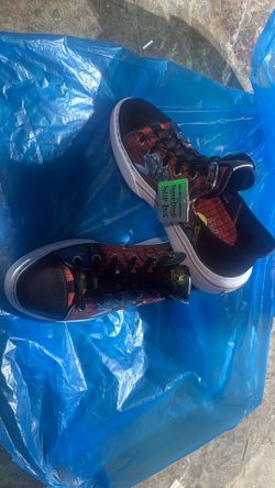 SkECHERS X SNOOP DOGG