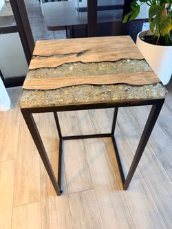 Beautiful nightstand or end table, tall, wood and shiny resin epoxy with quartz