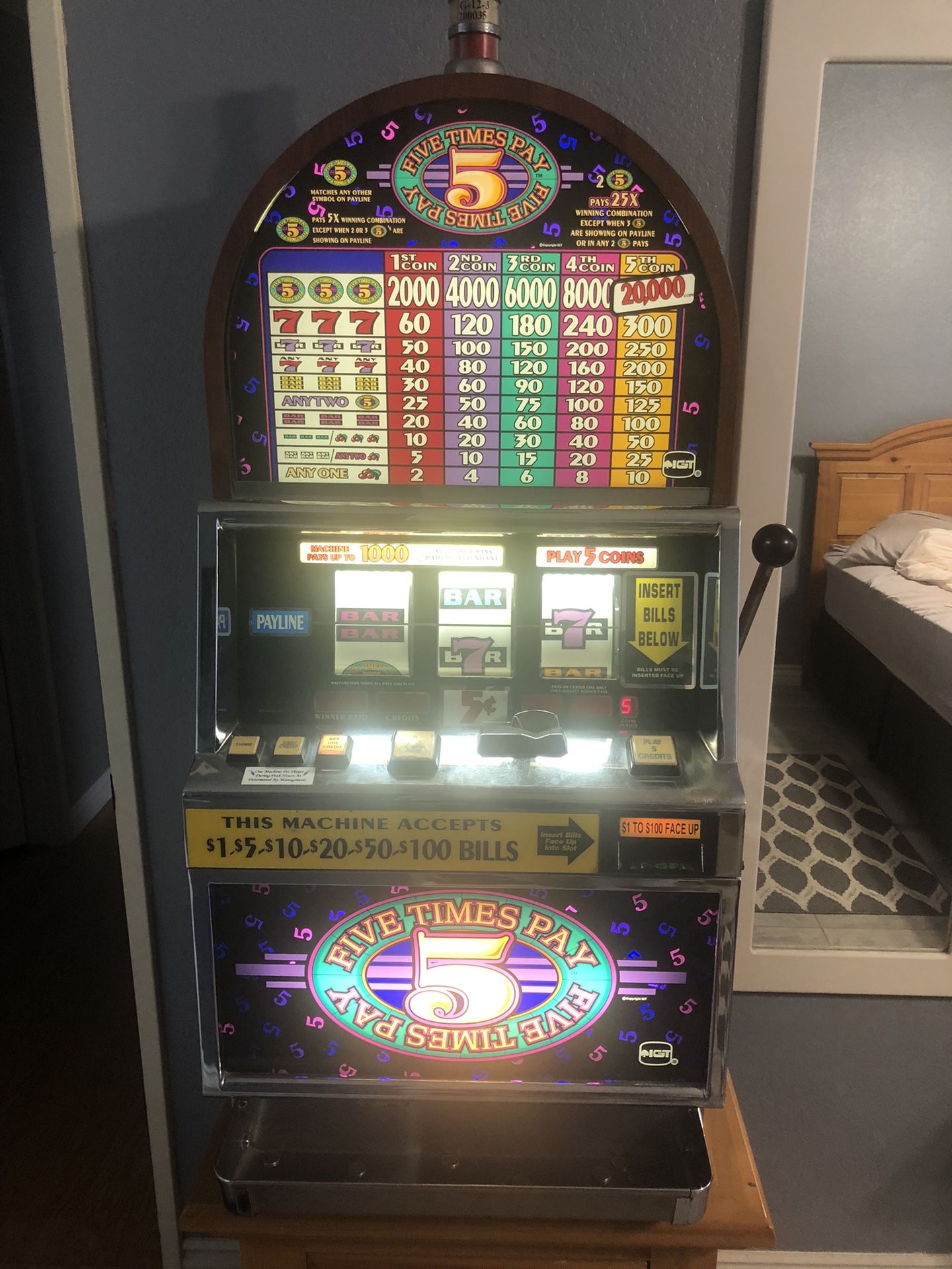 IGT S + Five Times Play Slot Machine (Vintage 25+ Yrs old, legal in CA!!)
