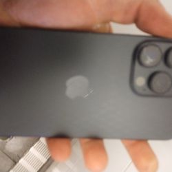 iPhone 15 Pro Max Locked Pin