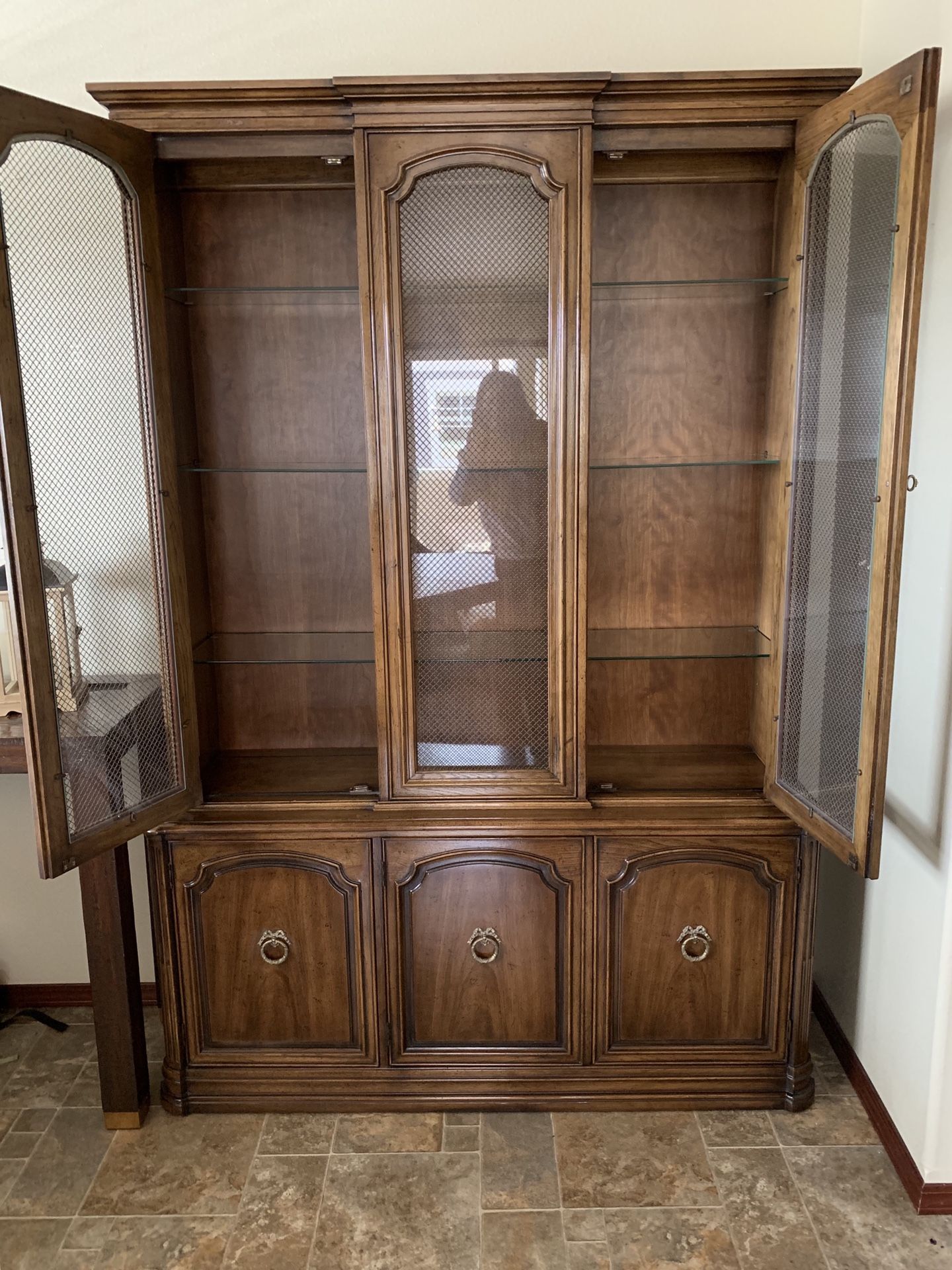 Henredon Cabinet with Glass Shelves