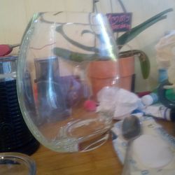 Glass Vas Euro