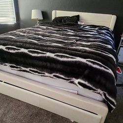 Queen Bed With Extra Storage.