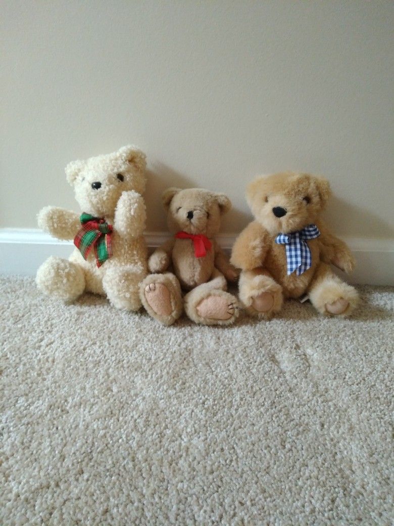 Assorted Bears 7-9" Stuffed Animals