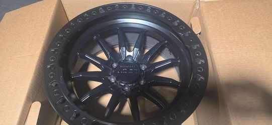 LOCK OFF-ROAD MATTE & GLOSS BLACK TRAIL WHEEL