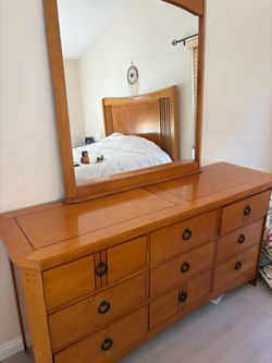 Cal King bedroom set