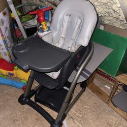 Graco Blossom 6 in 1 Convertible High Chair (retail $200)