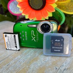 Fujifilm FinePix XP10 Digital Camera