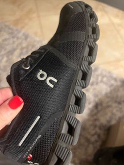 On Cloud Women Shoes