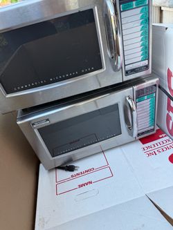 Commercial microwave