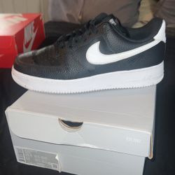Nike Air Force