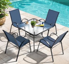 Set a 3 outdoor chairs and a table blue new