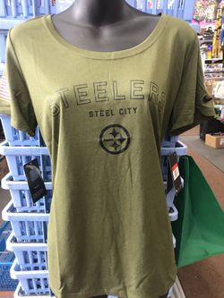 Women Nike Steelers T-shirt size L
